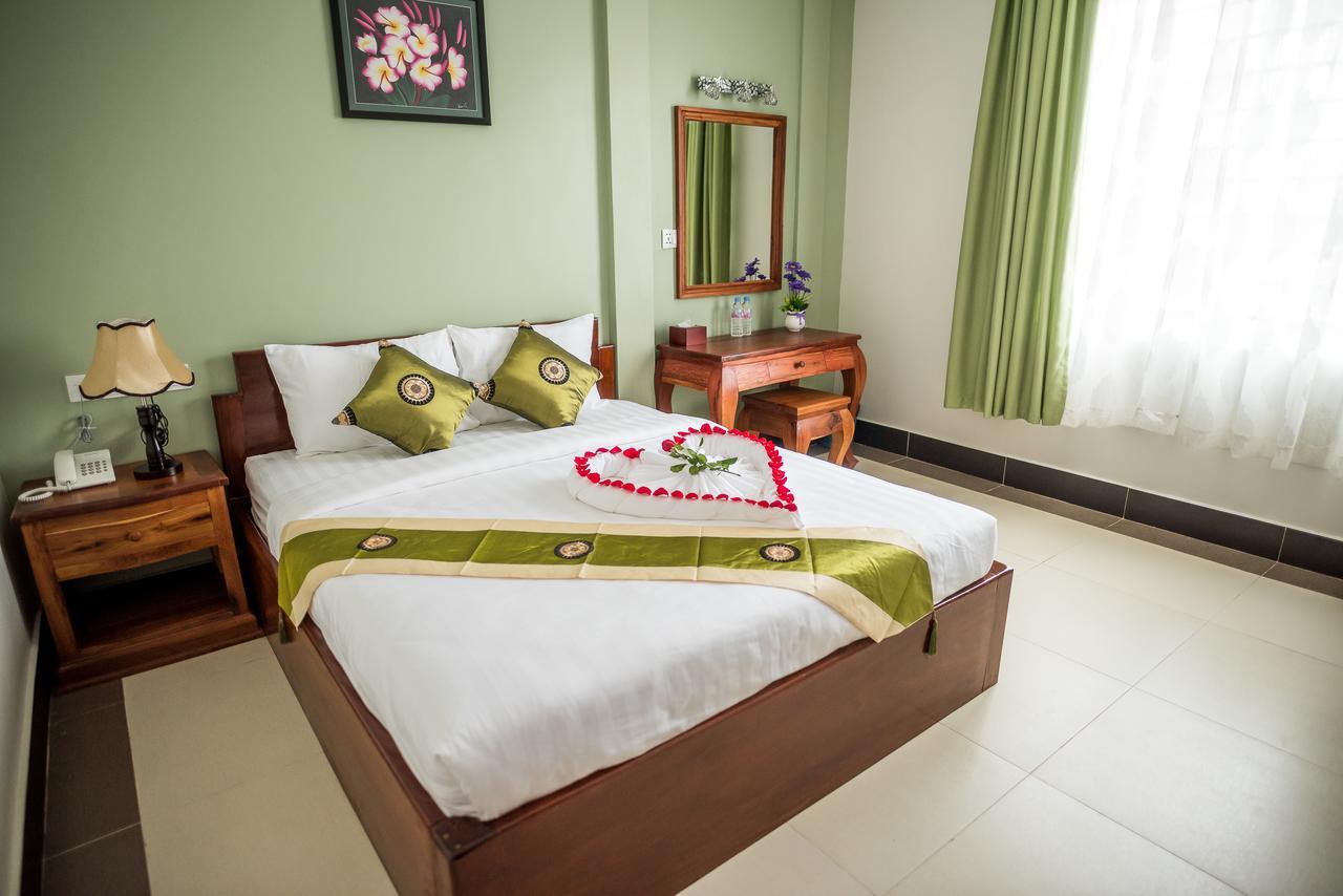 Nks Hotel Phnompen Kültér fotó